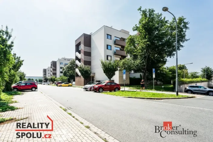 Pronájem bytu 2+kk, Brno - Slatina, Kigginsova, 61 m2