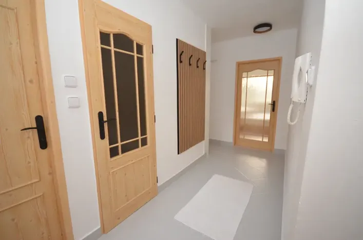 Pronájem bytu 2+1, Frýdek-Místek, Těšínská, 54 m2