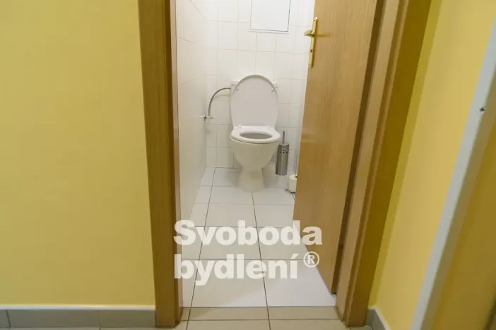 Pronájem bytu 2+kk, Praha - Troja, K Haltýři, 59 m2