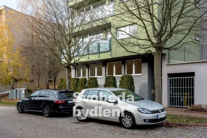 Pronájem bytu 2+kk, Praha - Troja, K Haltýři, 59 m2