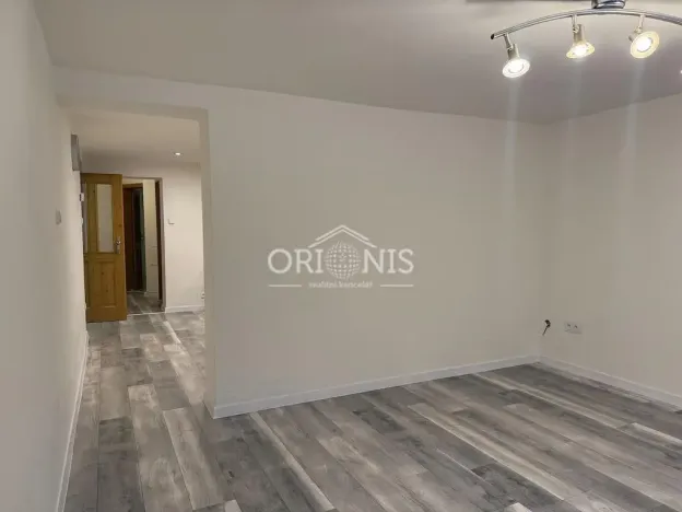 Pronájem bytu 2+1, Chomutov, Holečkova, 50 m2