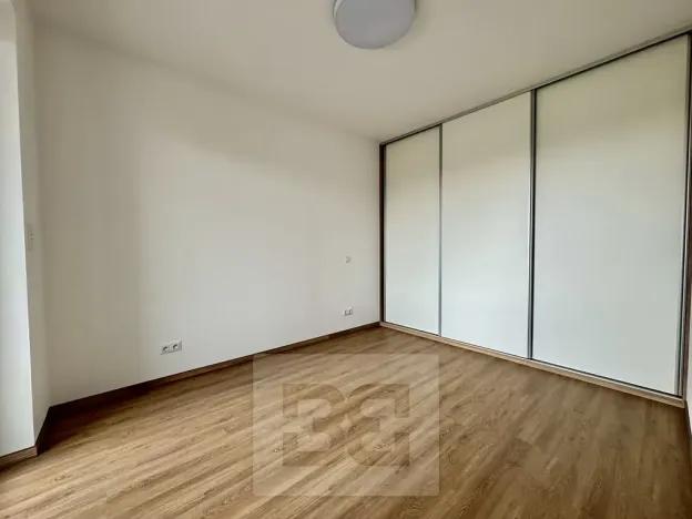 Pronájem bytu 2+kk, Znojmo, Tovární, 50 m2