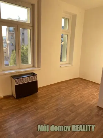 Pronájem bytu 2+kk, Praha - Vysočany, Freyova, 65 m2