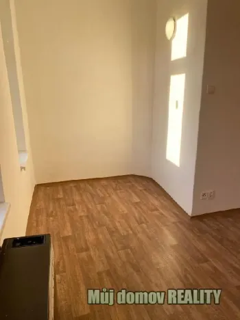 Pronájem bytu 2+kk, Praha - Vysočany, Freyova, 65 m2