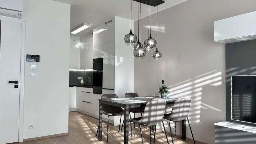 Pronájem bytu 2+kk, Praha - Žižkov, Malešická, 60 m2