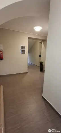 Pronájem obchodního prostoru, Boskovice, Kpt. Jaroše, 42 m2