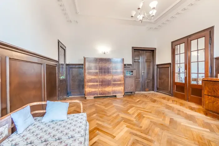 Pronájem bytu 2+1, Teplice, Čs. dobrovolců, 84 m2