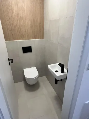 Pronájem bytu 3+kk, České Budějovice, Šroubárenská, 63 m2