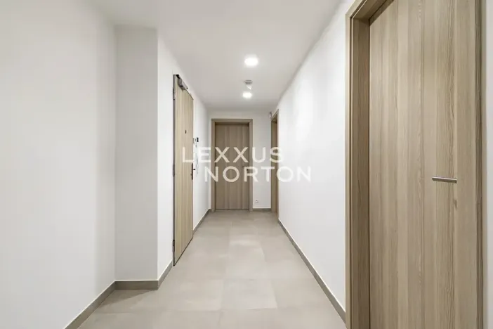 Pronájem bytu 2+kk, Praha - Hloubětín, Poděbradská, 60 m2