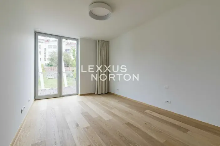 Pronájem bytu 4+kk, Praha - Smíchov, Holečkova, 211 m2