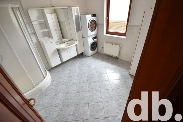 Prodej rodinného domu, Sadov, 366 m2