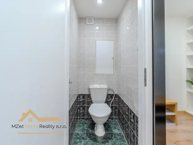 Prodej bytu 3+kk, Praha - Braník, Novodvorská, 68 m2