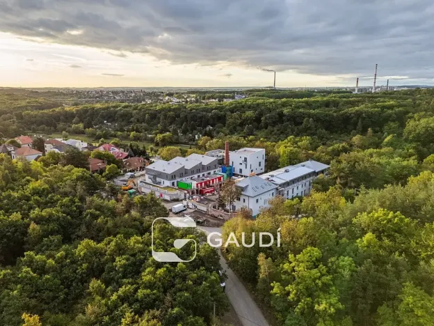 Prodej bytu 2+kk, Praha - Hrdlořezy, Mezitraťová, 60 m2