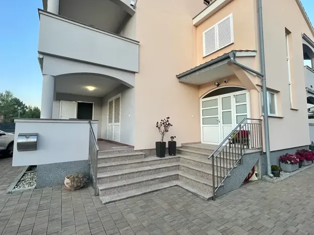 Prodej rodinného domu, Vrsi, Chorvatsko, Ulica Velikog jaza, 260 m2