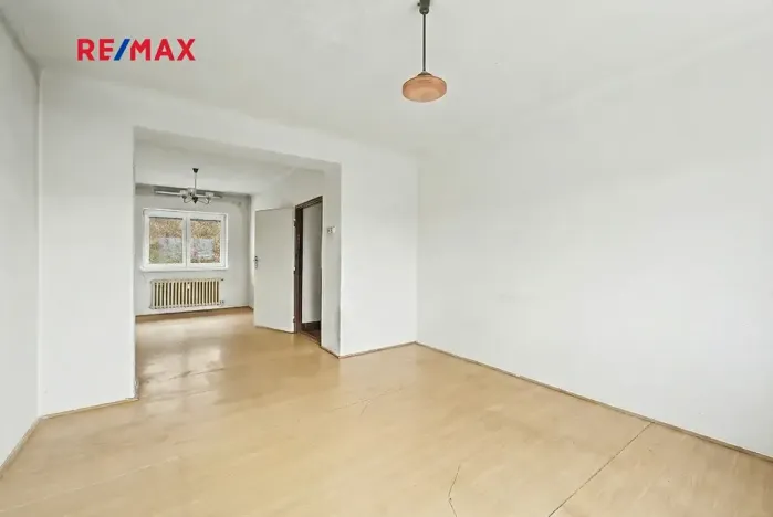 Prodej bytu 3+1, Týnec nad Sázavou, Husova, 84 m2