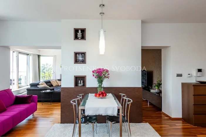 Prodej rodinného domu, Bratislava, Slovensko, 490 m2