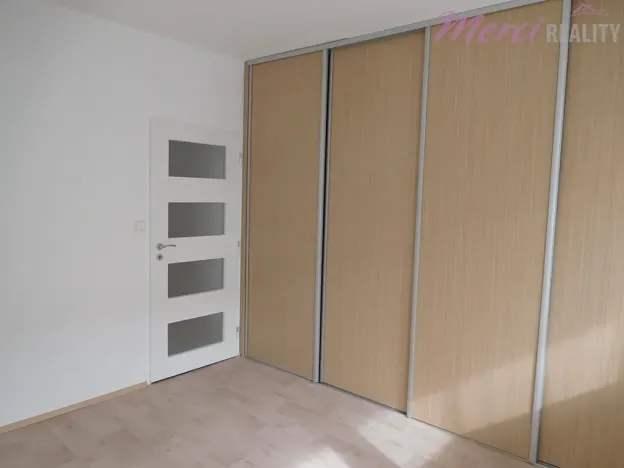 Pronájem bytu 2+1, Uherské Hradiště, Louky, 53 m2