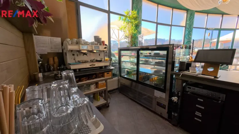 Prodej obchodního prostoru, Týnec nad Sázavou, Ing. Fr. Janečka, 200 m2