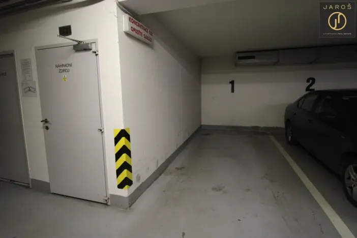 Pronájem bytu 2+kk, Praha - Záběhlice, Ve slatinách, 48 m2