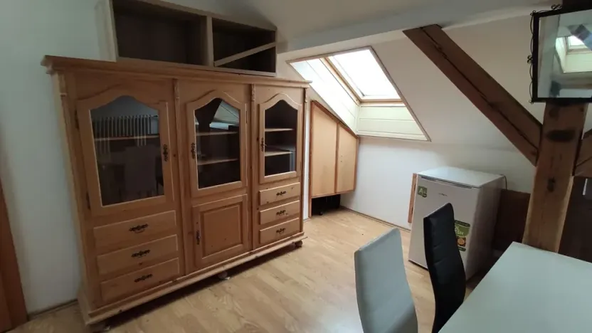 Pronájem bytu 1+kk, Praha - Krč, Moysesova, 40 m2