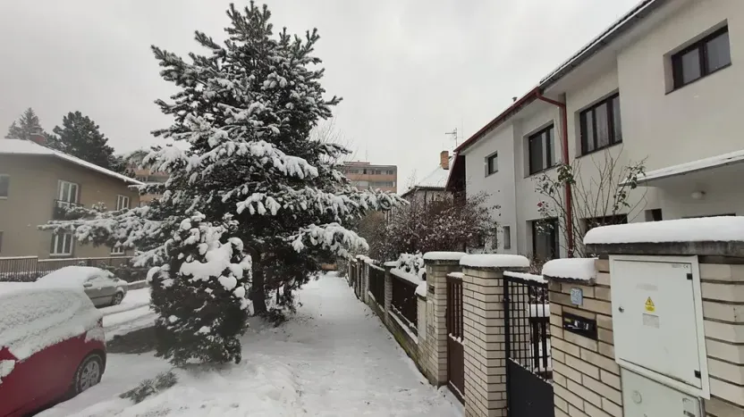 Pronájem bytu 1+kk, Praha - Krč, Moysesova, 40 m2