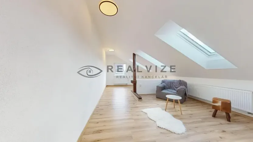 Prodej rodinného domu, Roudné, 265 m2