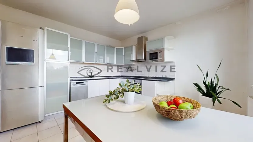 Prodej rodinného domu, Roudné, 265 m2