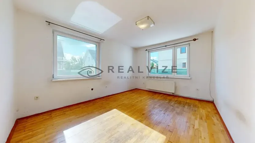 Prodej rodinného domu, Roudné, 265 m2