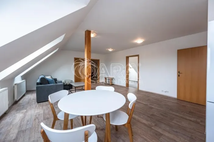 Pronájem bytu 4+kk, Mladá Boleslav - Mladá Boleslav I, Vodkova, 97 m2