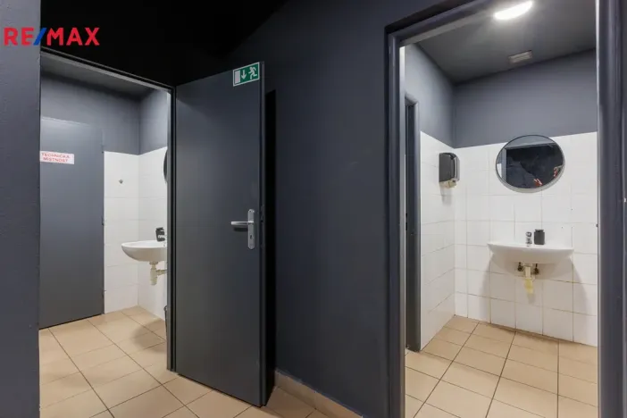 Pronájem restaurace, Karlovy Vary - Rybáře, Sokolovská, 156 m2