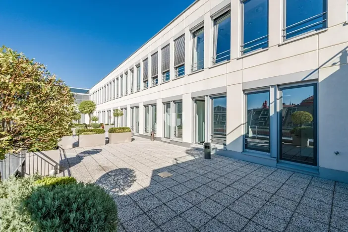 Pronájem kanceláře, Praha - Nové Město, náměstí Republiky, 2375 m2