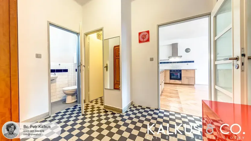 Pronájem bytu 3+kk, Hradec Králové, Smetanovo nábřeží, 75 m2