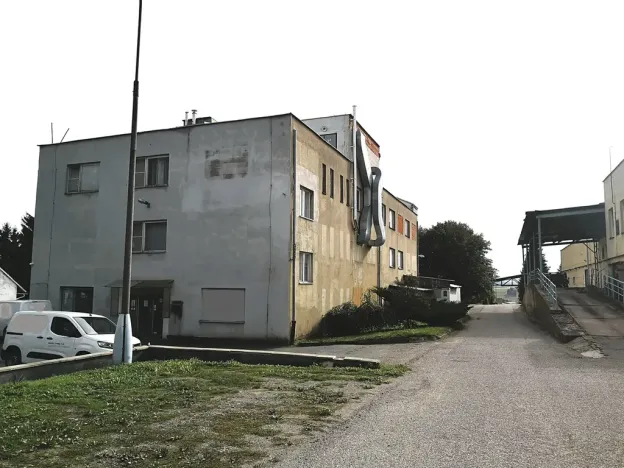 Prodej výrobních prostor, Rozsíčka, 1800 m2