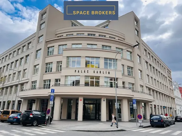 Pronájem kanceláře, Praha, Křižíkova, 550 m2