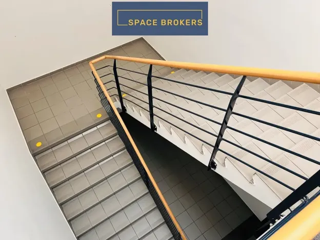 Pronájem obchodního prostoru, Průhonice, Uhříněveská, 2228 m2