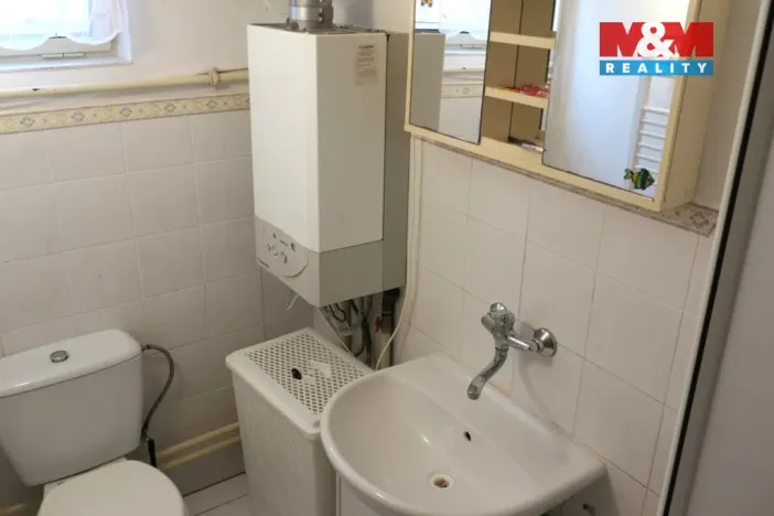 Prodej rodinného domu, Velvary, Růžová, 50 m2