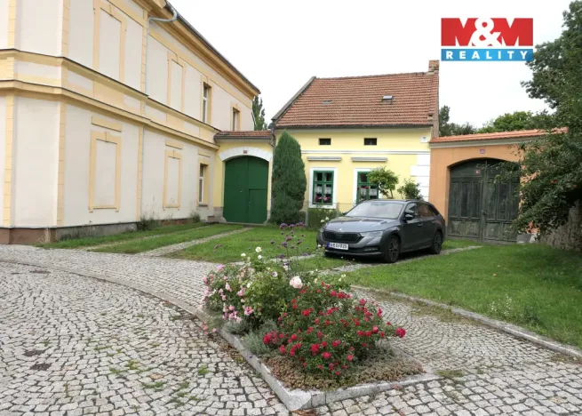 Prodej rodinného domu, Velvary, Růžová, 50 m2