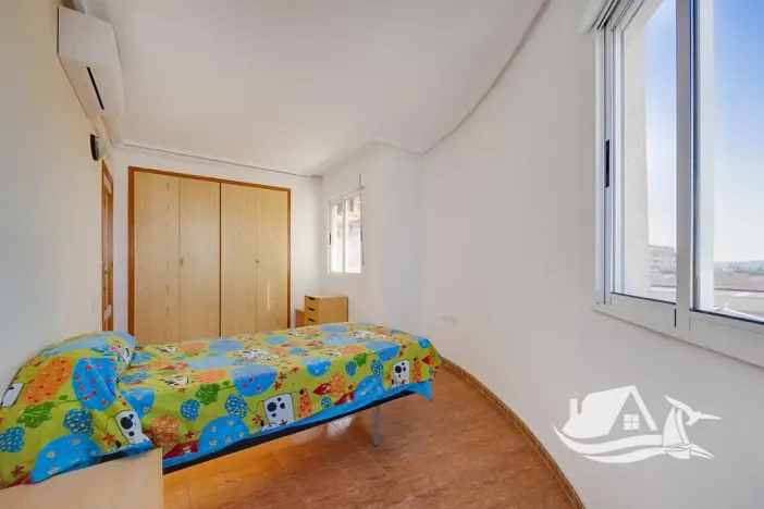 Prodej bytu 3+kk, Torrevieja, Španělsko, 70 m2