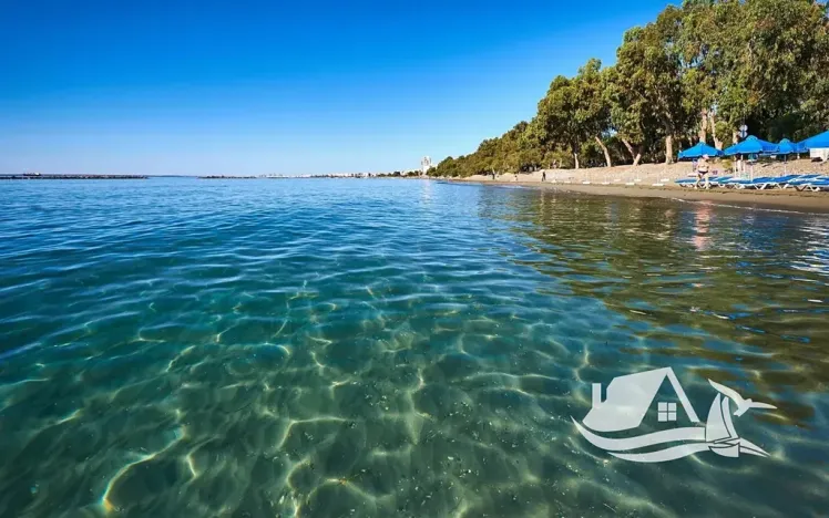 Prodej bytu 1+kk, Lemesos, Kypr, 45 m2