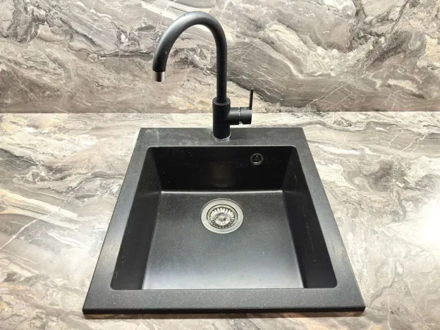 Pronájem bytu 1+kk, Praha - Záběhlice, Choceradská, 39 m2