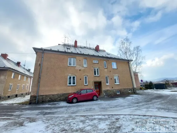 Prodej bytu 3+1, Krnov - Pod Bezručovým vrchem, Hlubčická, 68 m2