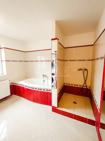 Prodej vícegeneračního domu, Srubec, 334 m2