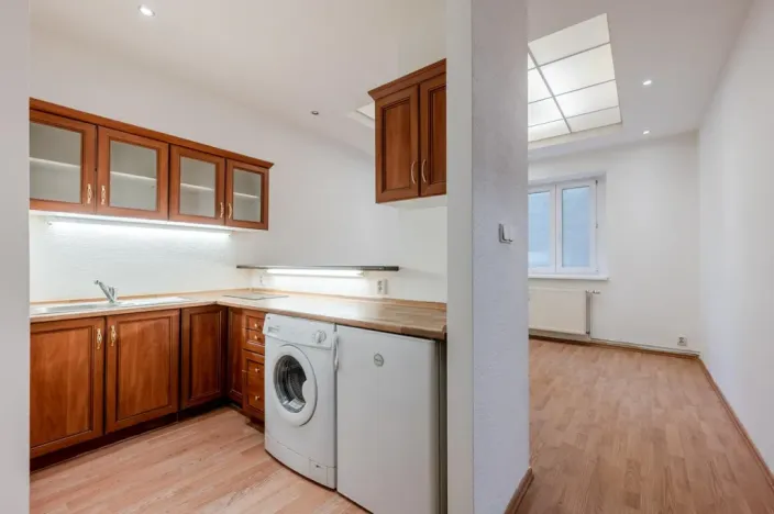 Pronájem bytu 2+kk, Praha - Smíchov, Jindřicha Plachty, 42 m2