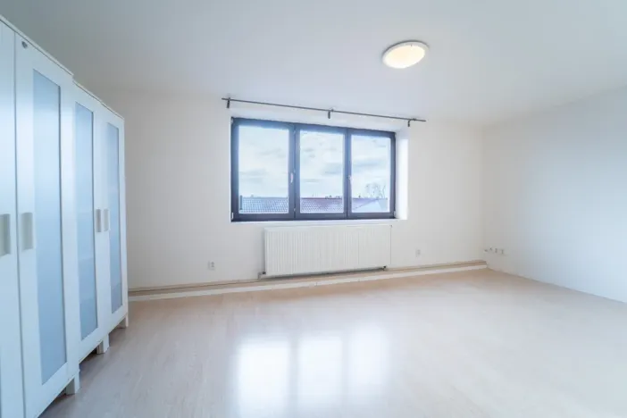 Pronájem bytu 2+kk, Hostivice, Čsl. armády, 46 m2