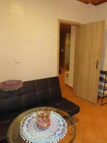 Pronájem kanceláře, Praha - Jinonice, Klikatá, 50 m2