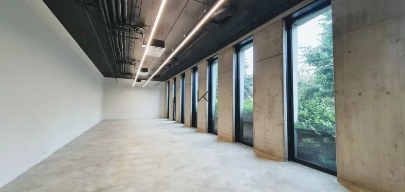 Pronájem obchodního prostoru, Praha, Kladenská, 188 m2