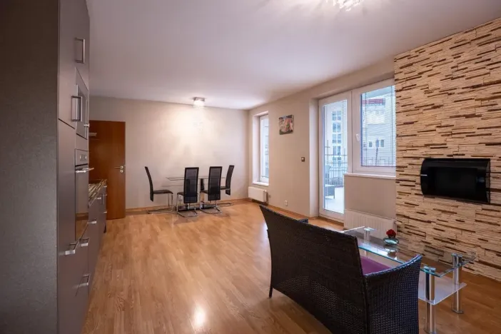 Prodej bytu 2+kk, Praha - Kyje, Pelušková, 44 m2