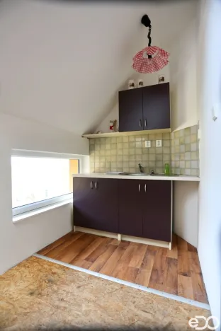 Pronájem kanceláře, Vyžlovka, Pražská, 300 m2