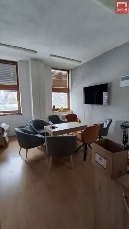 Pronájem kanceláře, Olomouc, Wellnerova, 118 m2