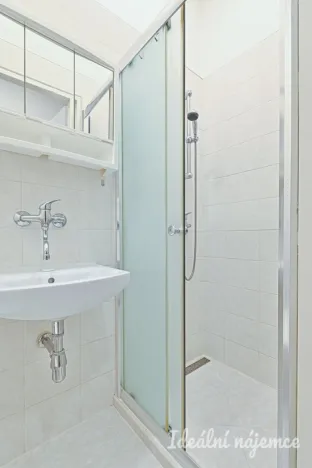 Pronájem bytu 1+1, Brno, Antonínská, 38 m2